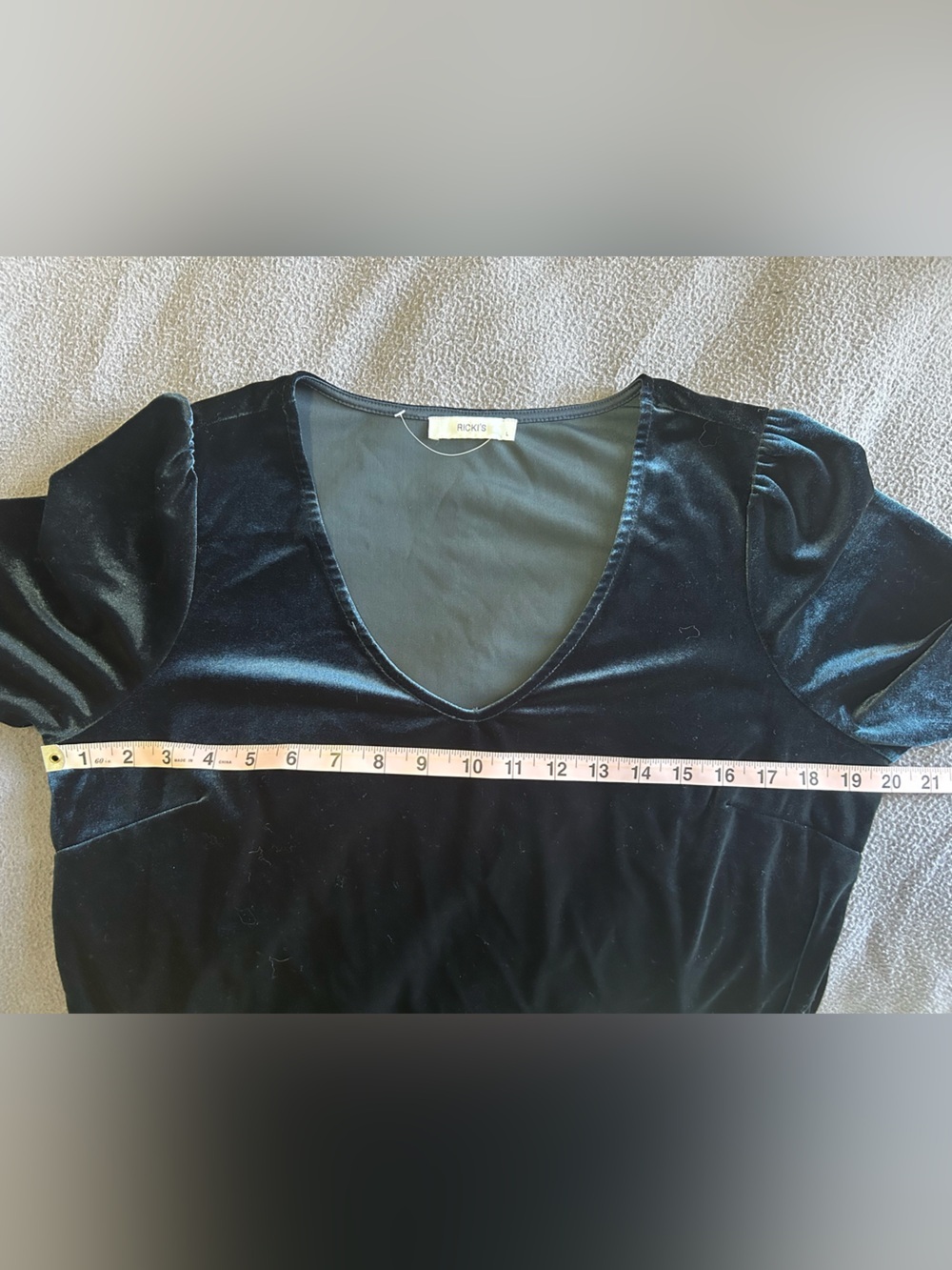 Velvet V-Neck Short Sleeve Top in Navy - Picture 4 of 7